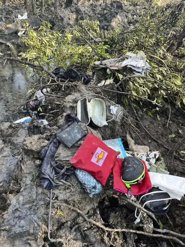 Kecelakaan pesawat jatuh di Chachoengsao, Thailand. (AP)