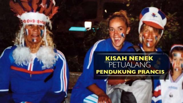 Astrid, pendukung setia Tim Ayam Jantan, Prancis yang mengisahkan 22 tahun telah mengikuti tiap pertandingan Prancis