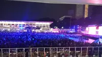 Suasana Stadion Madya GBK pada upacara penutupan Asian Para Games 2018. (Liputan6.com/Cakrayuri Nuralam)
