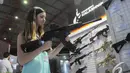 Suasana pameran industri pertahanan internasional 2014 (Indo Defence) di JIExpo Kemayoran, Rabu (5/11/2014) (Liputan6.com/Herman Zakharia)