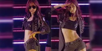 Salah satu personel SNSD, Yuri mempunyai perut yang ramping dan seksi. Lihat saja betapa ratanya perut milik idol kelahiran 5 Desember 1989 itu. (Foto: Soompi.com)