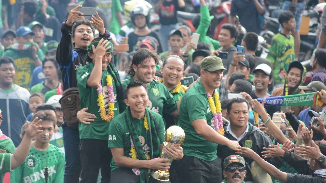Azrul Ananda