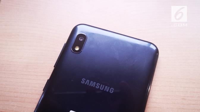 Kamera utama di bodi belakang Galaxy A10. (/ Yuslianson)