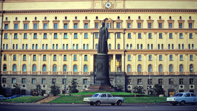 Markas Badan Intelijen Uni Soviet KGB (Wikimedia Commons)