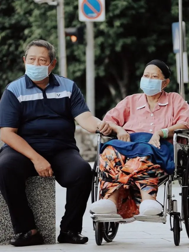 [Fimela] Ani Yudhoyono