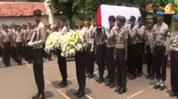 Bripka Sukardi Dimakamkan, Keluarga Ikhlas Meski Berat