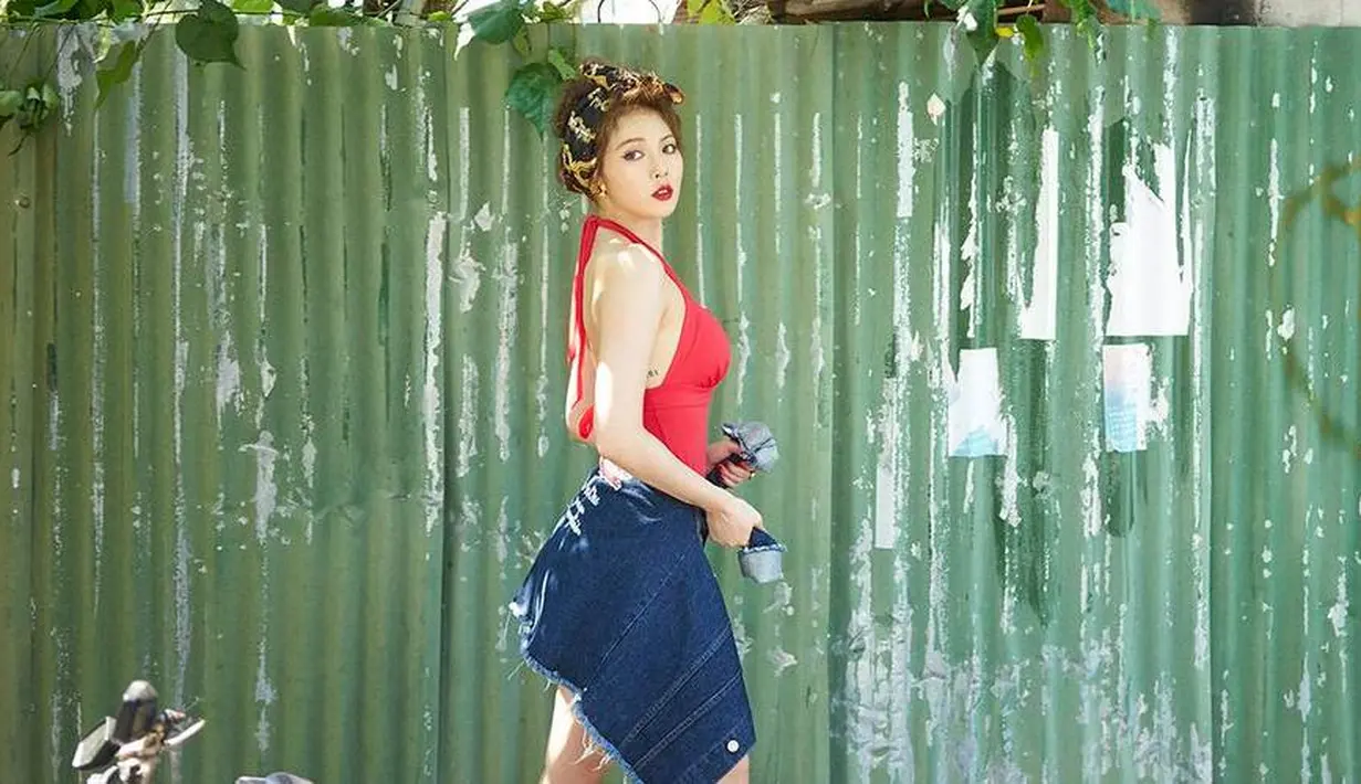 Meskipun 4Minute bubar pada 2016 lalu, akan tetapi hal tersebut tak membuat Hyuna patah semangat. Ia memutuskan untuk bersolo karier. (Foto: allkpop.com)
