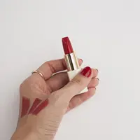 Ilustrasi lipstik merah (copyright Freepik)