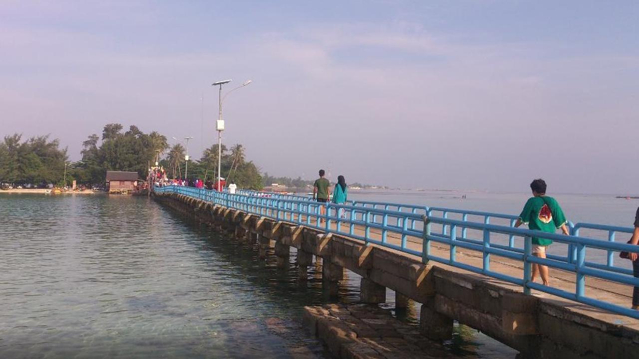 `Jembatan Cinta` Pulau Tidung