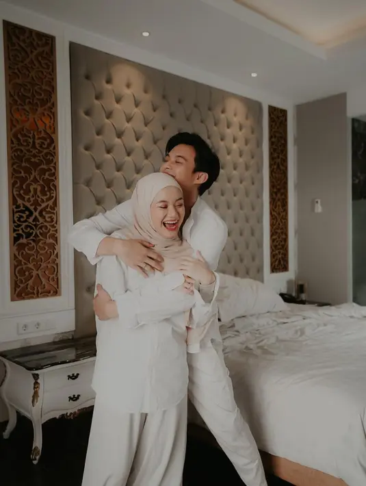 Dinda Hauw dan Rey Mbayang (Instagram/dindahw)