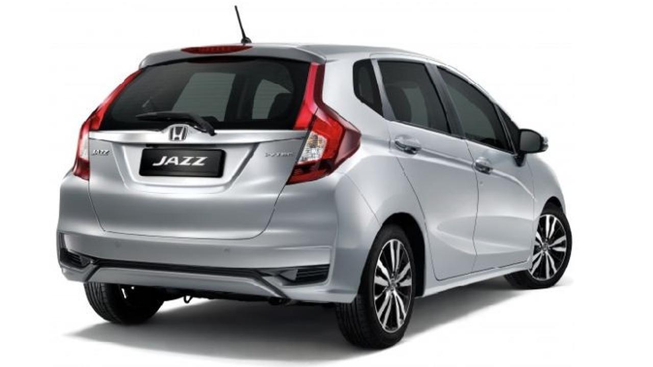 020345600_1494814905-Honda_Jazz_Facelift.jpg