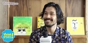 Chicco Jerikho tengah mempelajari profesi sebagai produser.