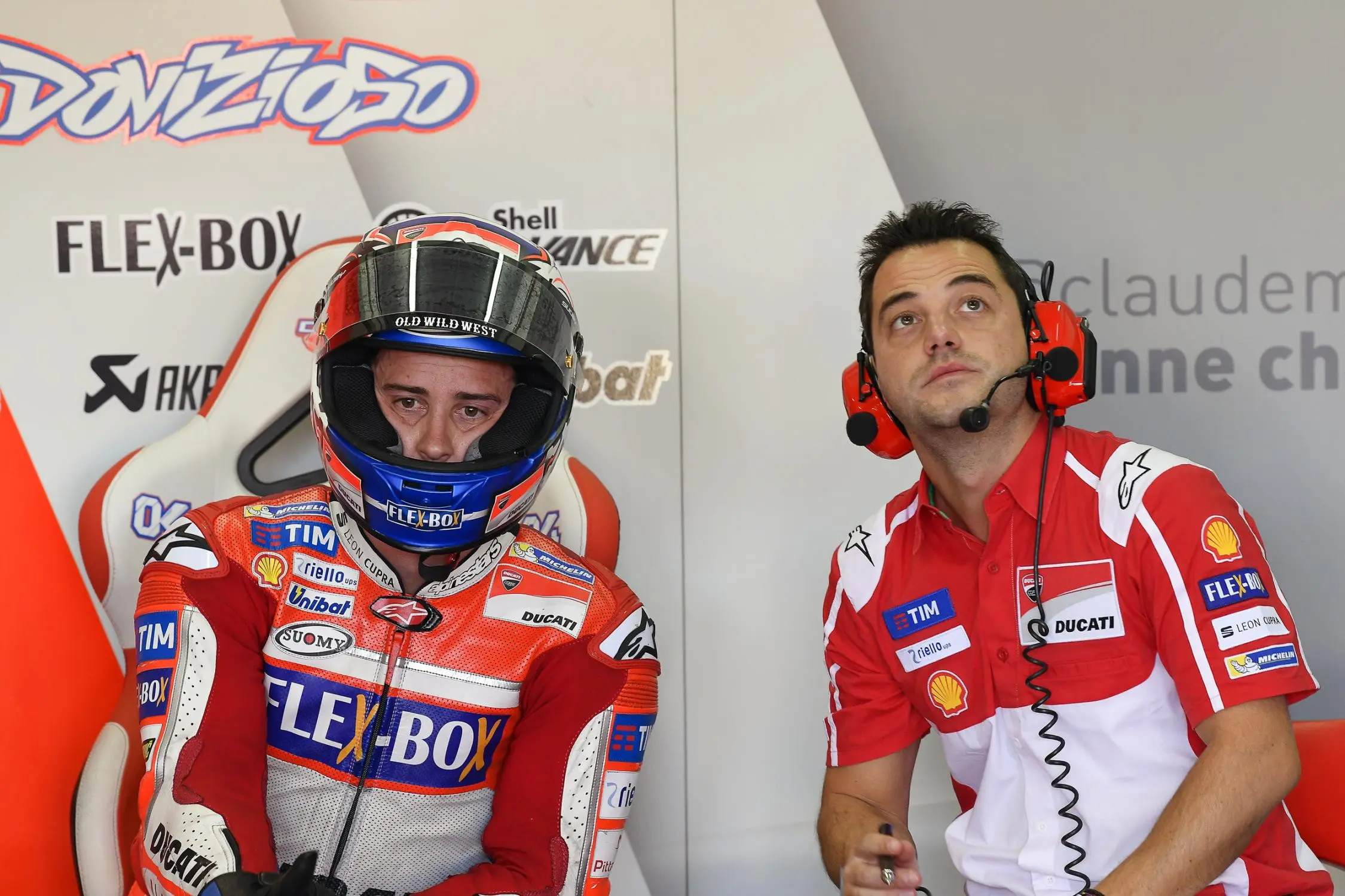 Pebalap Ducati, Andrea Dovizioso, mengaku sudah memberikan segala kemampuan sampai akhirnya harus terjatuh pada lap ke-24 di MotoGP Valencia, Minggu (12/11/2017). (dok. MotoGP)