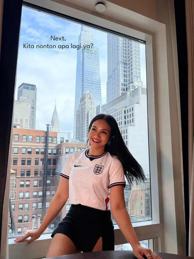 Gaya Sporty Chic Yura Yunita di Piala Dunia 2026, Dua Look Tanpa Jersey Yura Yunited