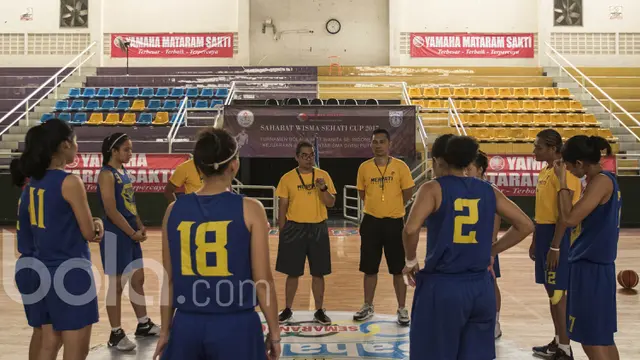 Merpati Bali, Basket Putri