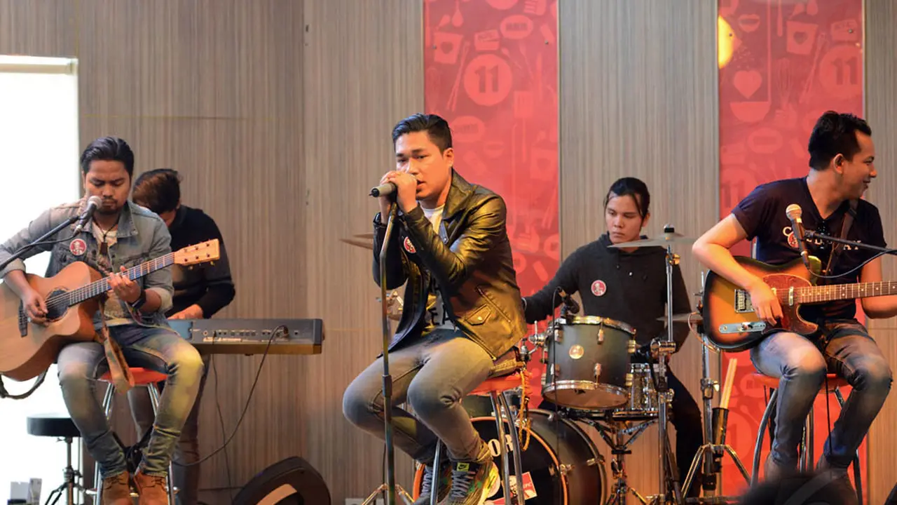 Armada Band Curhat 'Pagi Pulang Pagi'
