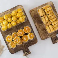 copyright by Agus Mujianto (Shutterstock)