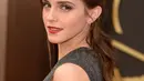 Emma Watson menjadi salah satu aktris hollywood yang memiliki bayaran termahal. Pemeran Hermione Granger ini memiliki harta kekayaan menurut Top10For, kekayaannya mencapai US$ 60 juta. (AFP/Bintang.com)