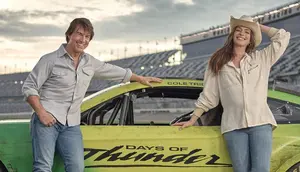 Sequel DAYS OF THUNDER Bakal Dibintangi Tom Cruise dan Anne Hathaway