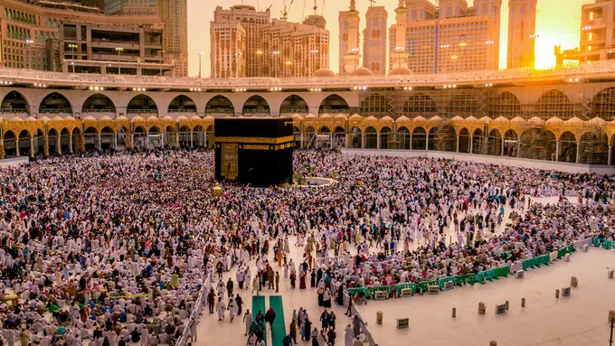 hajar aswad haji umrah