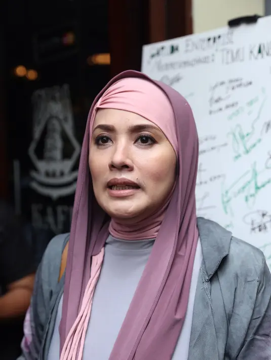 Elma mengaku tidak matok harga bagai yang ingin menggunakan jasa WO-nya. Sesuai dengan kesepakatan. (Andy Masela/Bintang.com)