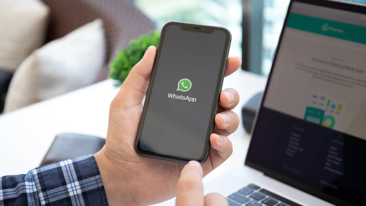 WhatsApp