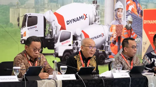 PT Solusi Bangun Indonesia Tbk atau SBI (SMCB) menggelar RUPSLB pada Jumat, (5/12/2025). (Foto: PT Solusi Bangun Indonesia Tbk)