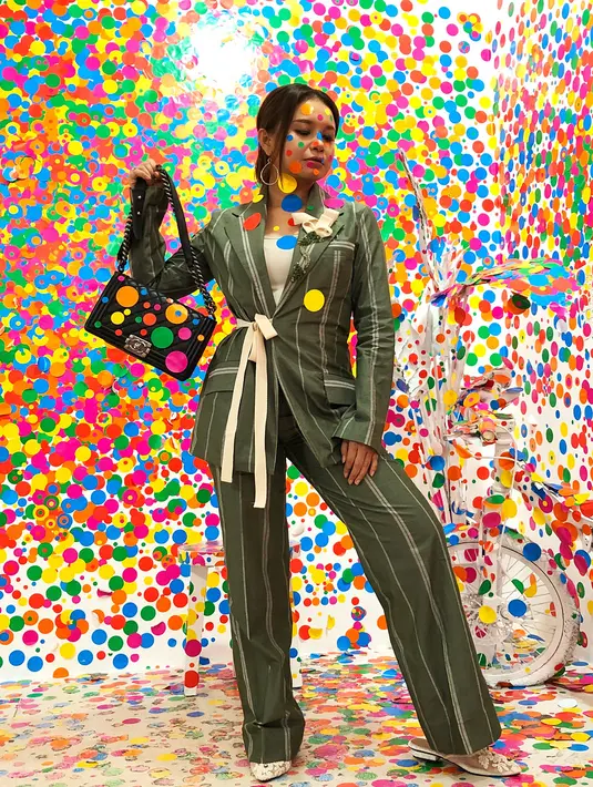 (Instagram/itsrossa)