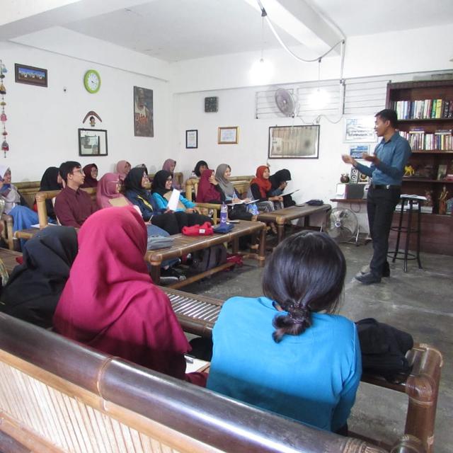 Kisah Pengajar Kursus Bahasa Inggris Gratis Di Jogja Regional Liputan6 Com