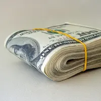 Mungkin, empat hal ini menjadi alasan kenapa banyak orang tak mau membicarakan soal uang. | via: flickr.com