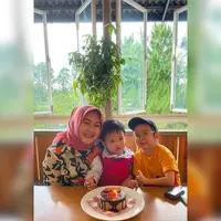 [Instagram/firdaushelvie91]