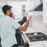 Cara Memilih Backsplash Agar Kitchen Set Tidak Terlihat Norak (Pexels/RDNE)