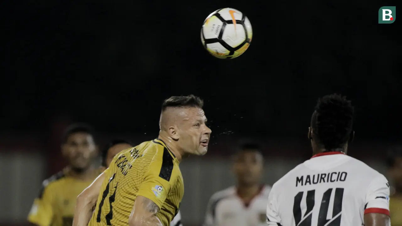 Bhayangkara FC, Nikola Komazec