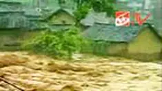 Banjir terus melanda sebagian wilayah di Cina. Di Provinsi Sichuan, hujan deras menimbulkan bencana air bah dan menewaskan puluhan orang. 