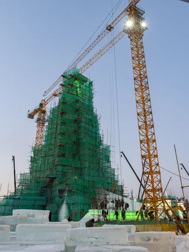 FOTO: Intip Persiapan Jelang Ajang Dunia Es dan Salju Harbin ke-22