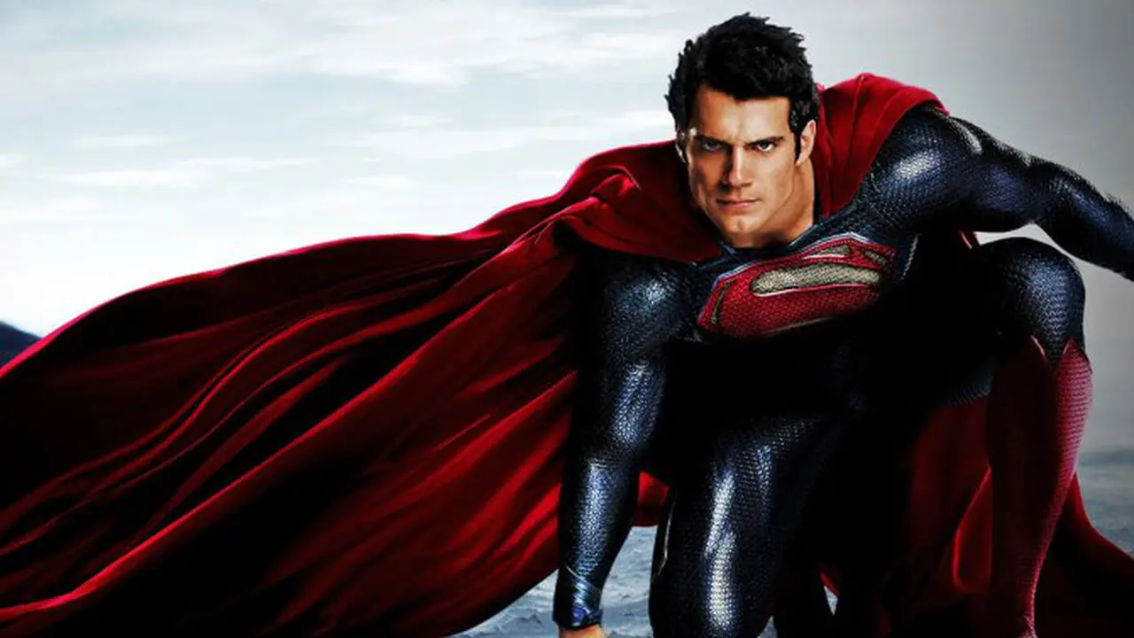 Tampang Henry Cavill Saat Jadi Clark Kent di Batman v Superman