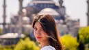 Bagi Cassandra Lee, liburan ke luar negeri memang kerap ia lakukan. Hampir setiap tahun ia pasti liburan ke luar negeri. Seperti sebelumnya pada tahun 2019 dan 2020, ia juga sempat liburan ke Italia. (Liputan6.com/IG/cassandraslee).