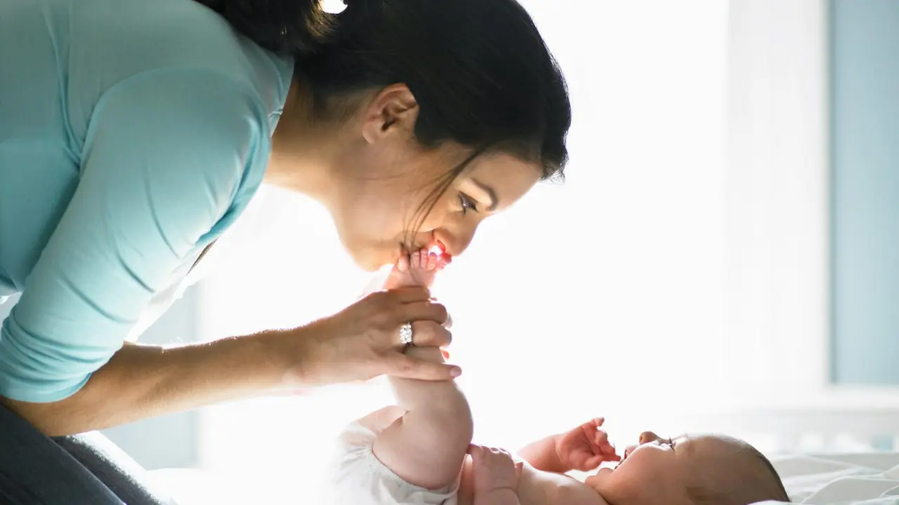 Bayi Hanya Bisa Melihat Ekspresi Orang Sejauh 30 Cm