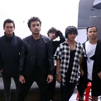 Syuting video klip Nidji feat Dea (Nurwahyunan/bintang.com)