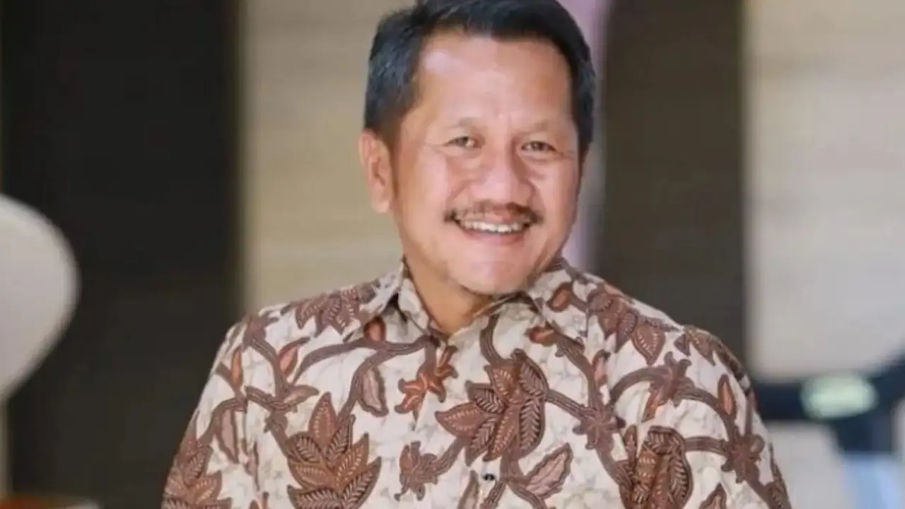 Crazy Rich Grobogan Joko Suranto yang perbaiki jalan rogoh dana pribadi Rp 2,8 Miliar.
