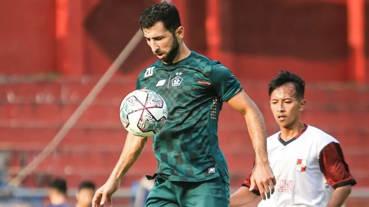 Persik Kediri, Ibrahim Basoun