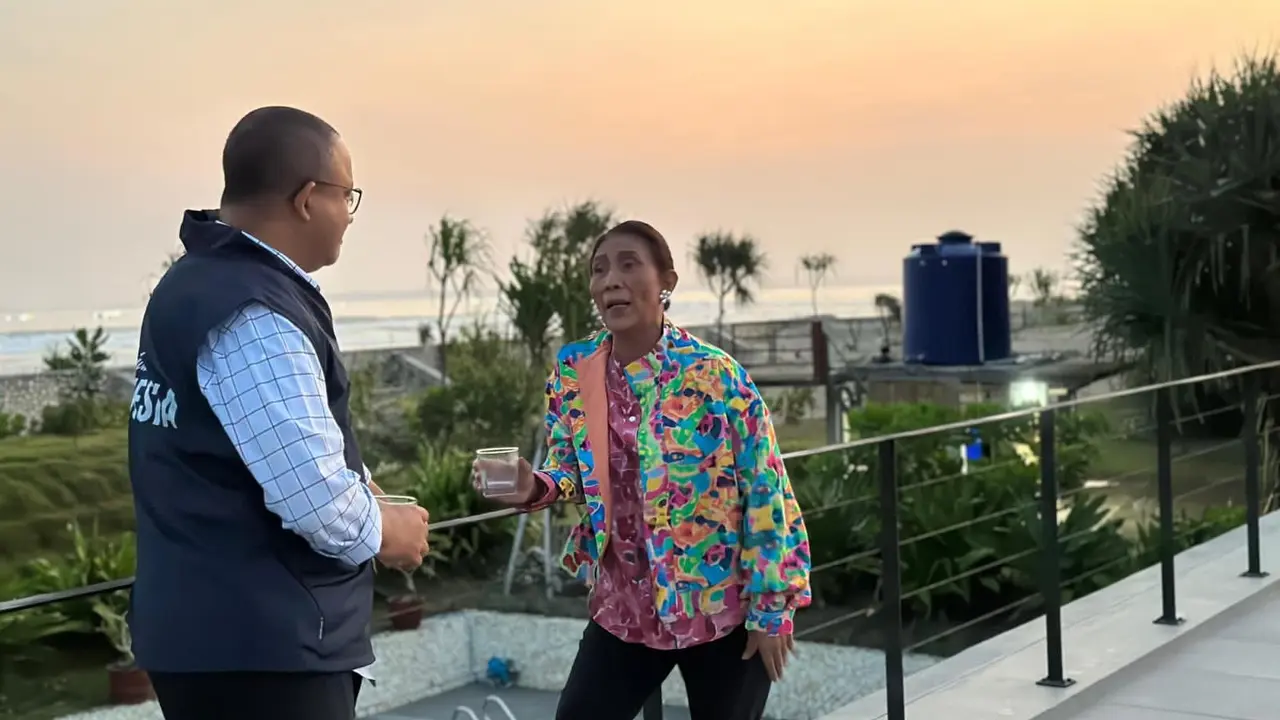 Bakal calon presiden (capres) Koalisi Perubahan untuk Persatuan (KPP) Anies Baswedan bertemu Menteri Kelautan dan Perikanan periode 2014-2019 Susi Pudjiastuti