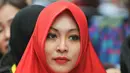 Terpidana kasus suap Wisma Atlet Hambalang, Angelina Sondakh yang kini berhijab, di Rutan Pondok Bambu, Jakarta Timur. (Liputan6.com/Yoppy Renato)