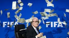 Sepp Blatter diskors 8 tahun oleh Komite Etik FIFA karena terlibat kasus suap dan korupsi di FIFA dalam 20 tahun terakhir.