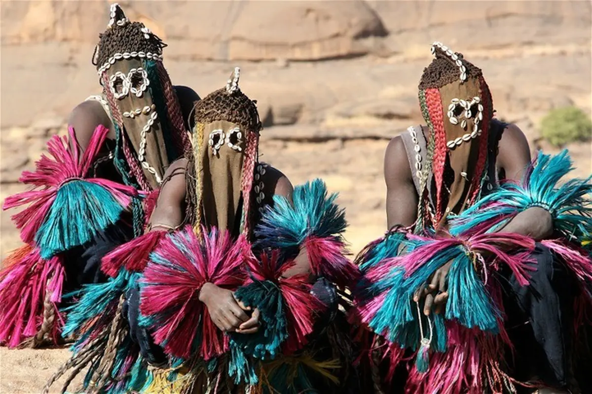 Mengintip Kehidupan Suku Dogon, Penghuni Sahara yang Misterius