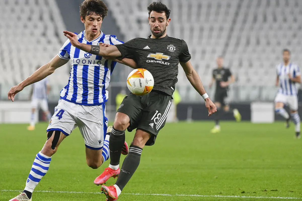 FOTO: Bruno Fernandes 2 Gol, Manchester United Menang Besar atas Real Sociedad