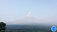 Gunung Semeru mengalami dua kali erupsi pada Kamis pagi (15/2/2024). (Liputan6.com/ Dok PVMBG)
