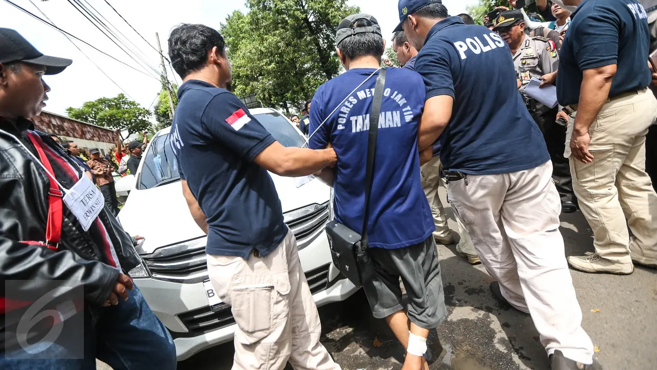 20170106-Pra Rekonstruksi Perampokan Rumah Mewah Pulomas-Jakarta