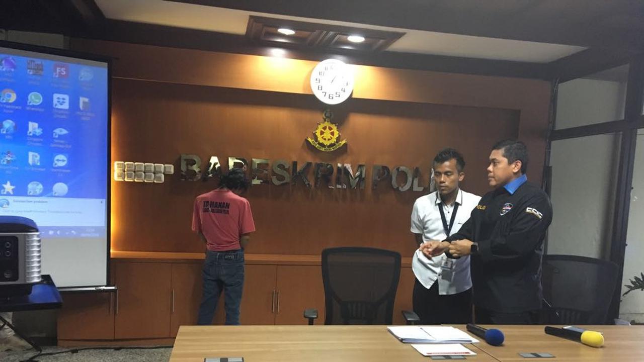 Bareksrim merilis pelaku penyebar hoax dan ujaran kebencian yang melakukan aksinya untuk kepentingan ekonomi