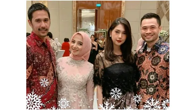 Gaya Nabila Syakieb Hadiri Pernikahan Citra Kirana dan Rezky Aditya (sumber: instagram/susiati_rahayu)